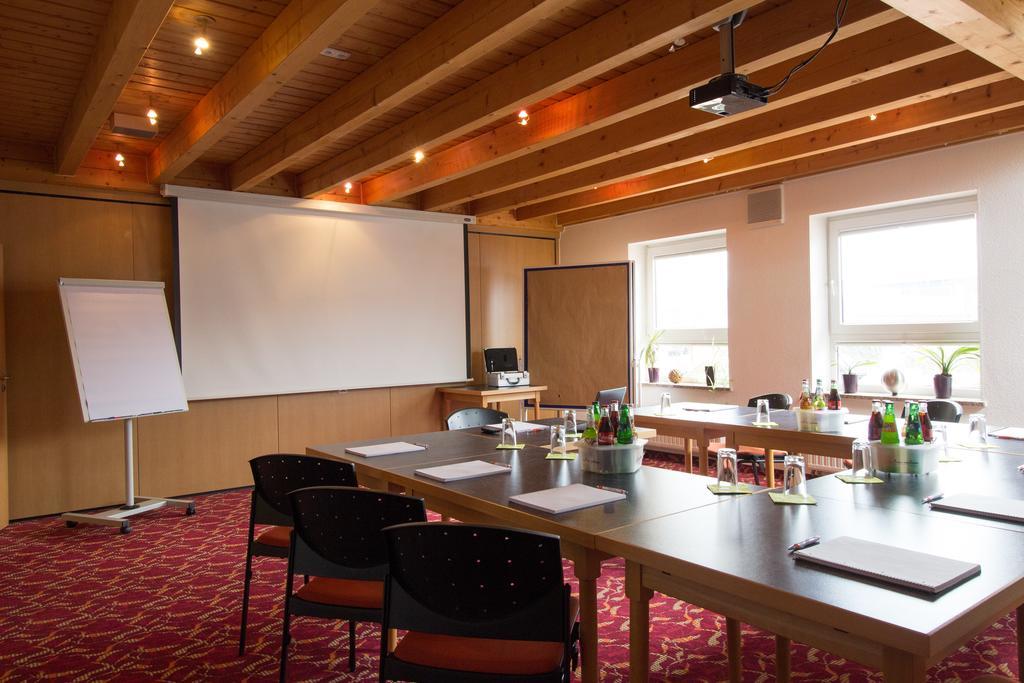 Hotel Parqeo Im A66 Gelnhausen Eksteriør bilde