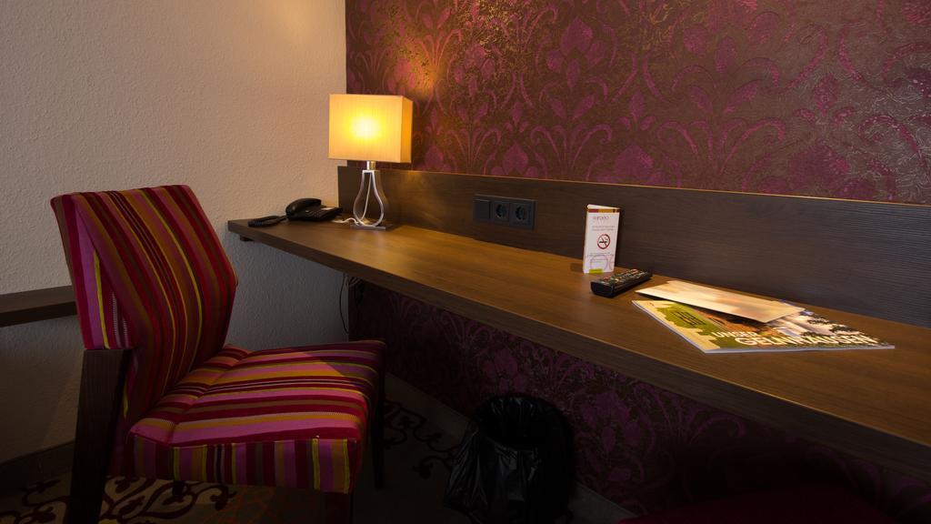 Hotel Parqeo Im A66 Gelnhausen Eksteriør bilde