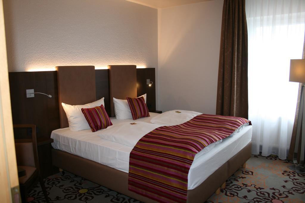Hotel Parqeo Im A66 Gelnhausen Eksteriør bilde